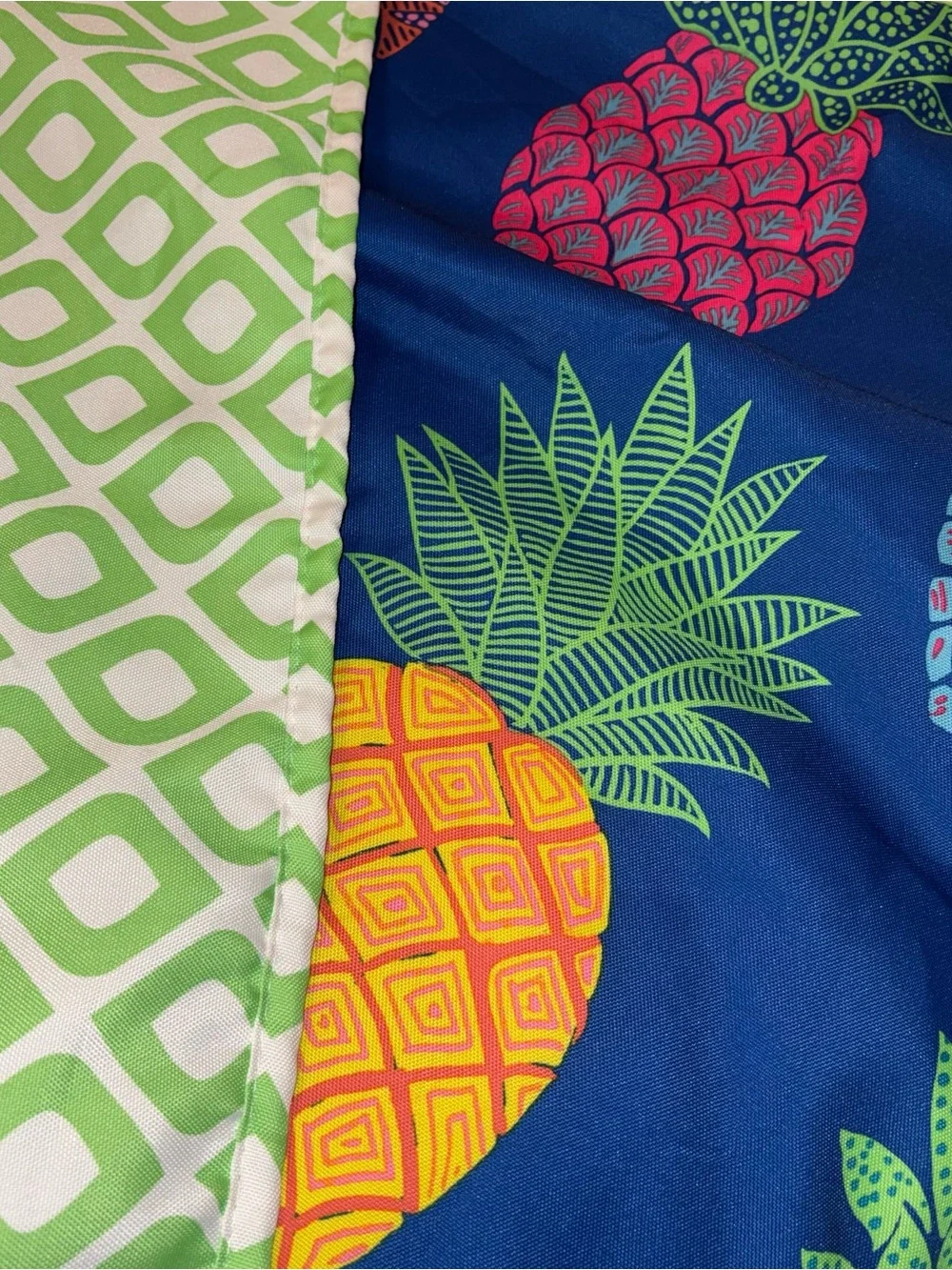 Max Studio vibrant navy